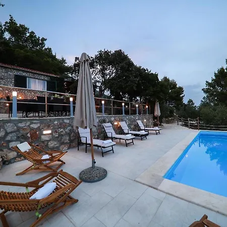 Ferienhaus Mit Privatpool Fuer 8 Personen Ca 250 Qm In Pijavicino, Dalmatien Sueddalmatien 펜션 Potomje